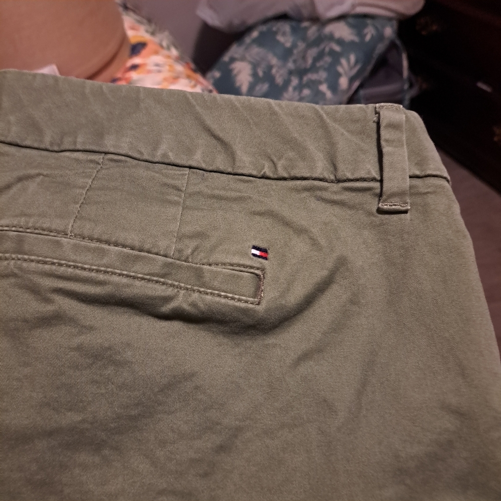 Tommy Hilfiger chinos